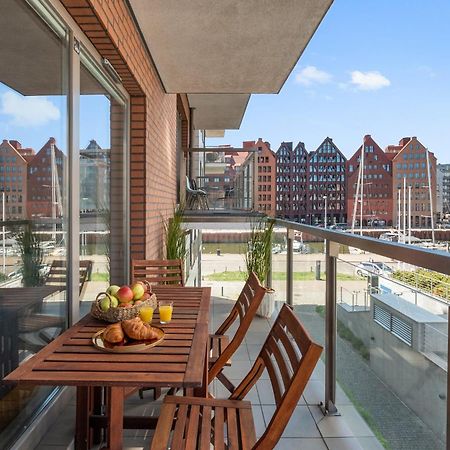 Waterlane Riverside - Spa, Pool, Gym & Parking By Downtown Apartments Gdansk Exterior photo
