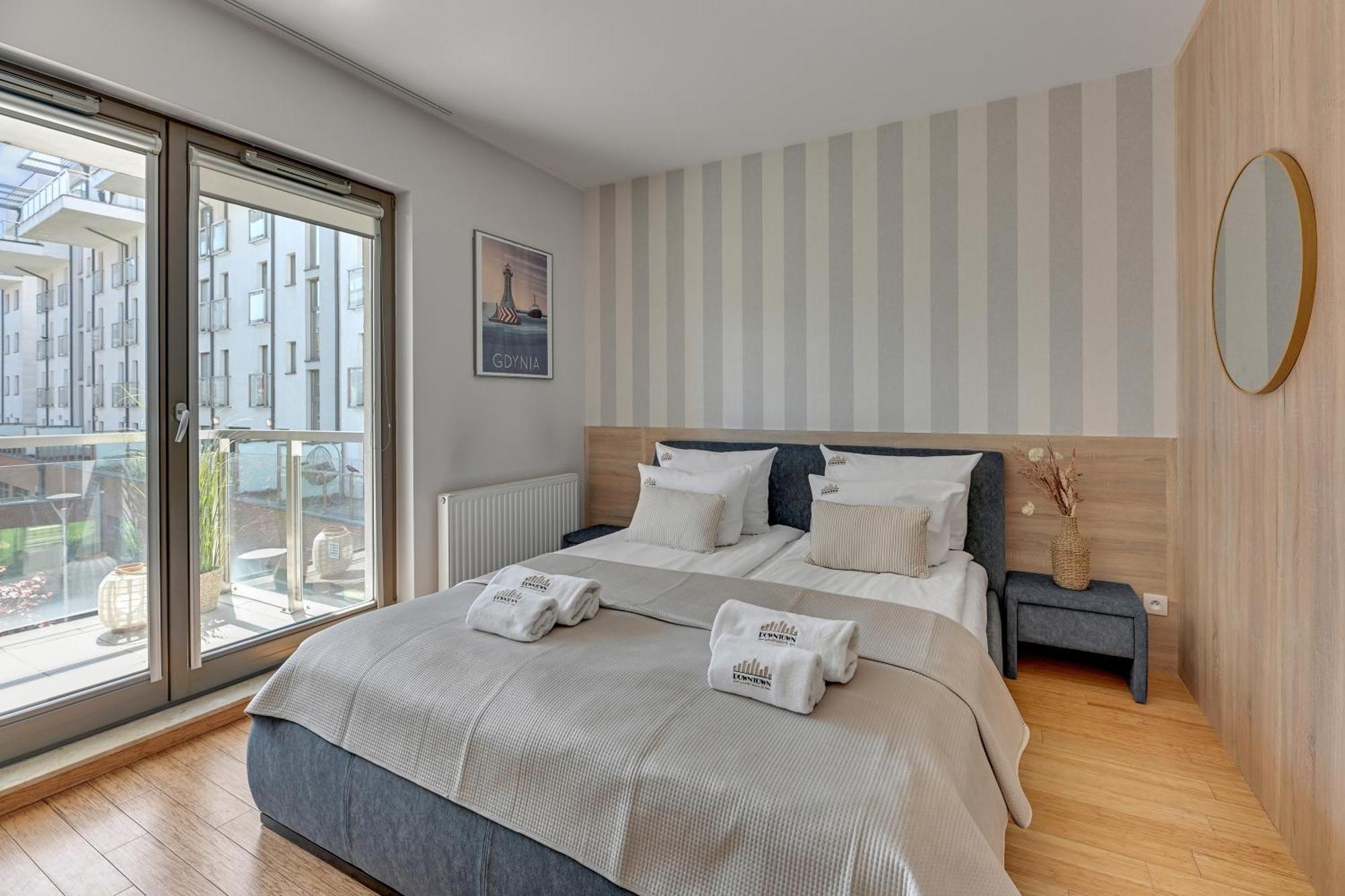 Waterlane Riverside - Spa, Pool, Gym & Parking By Downtown Apartments Gdansk Exterior photo