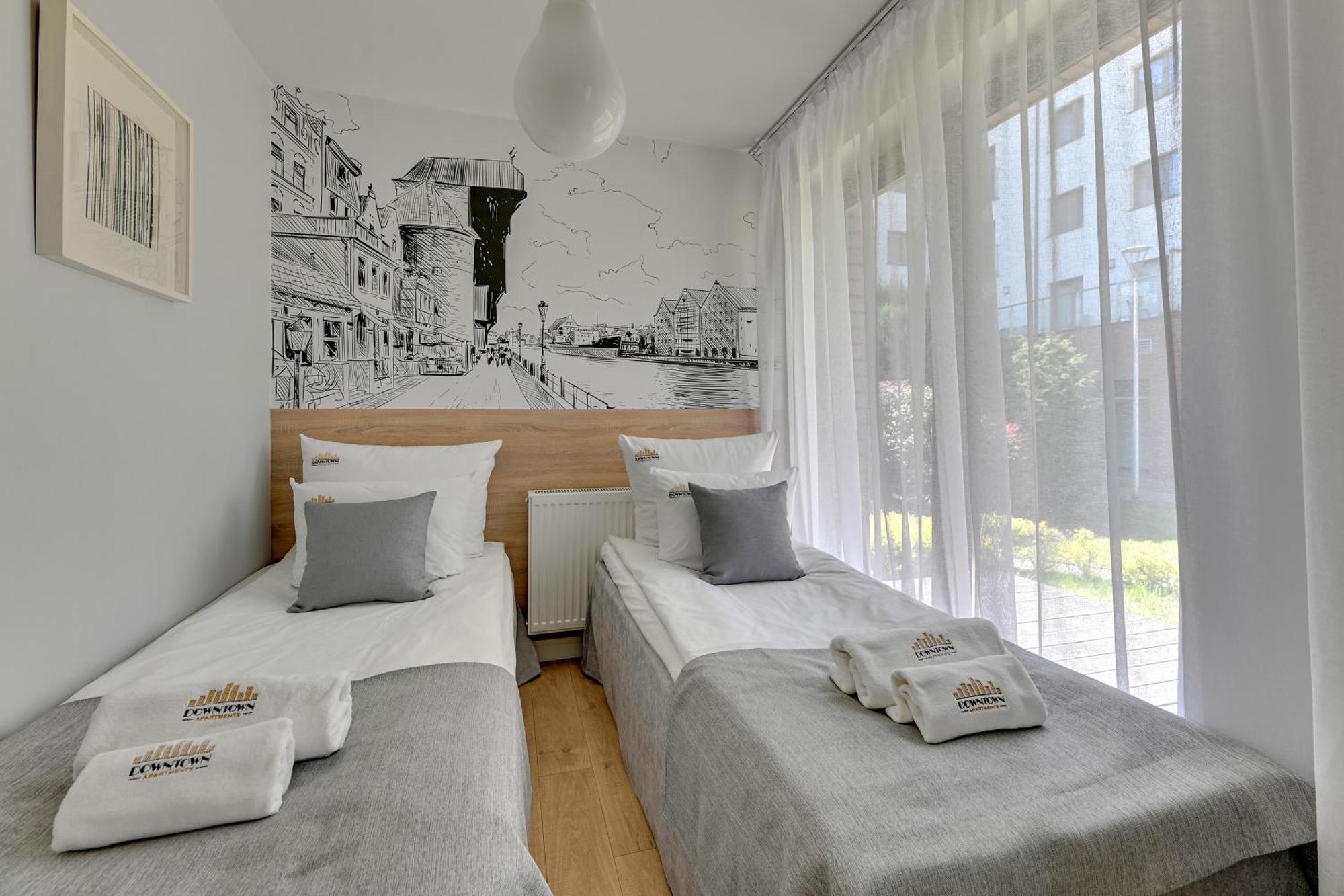 Waterlane Riverside - Spa, Pool, Gym & Parking By Downtown Apartments Gdansk Room photo